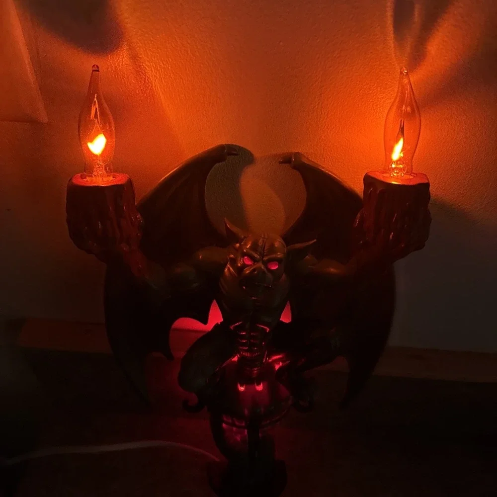 VINTAGE 1996 Trendmasters HallowScream Flickering Gargoyle Light Sconce w/Bulbs